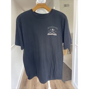 The Duck Company Maui Hawaii Graphic T-Shirt Black Beard Rum Skull Black Size L
